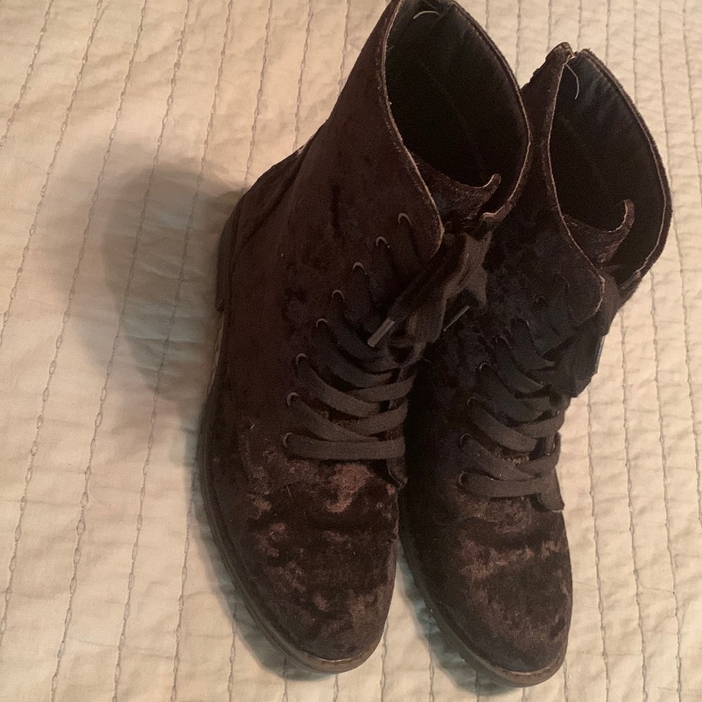 Pu leather black boots